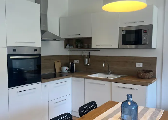 Elite19 43 Appartement Ameglia